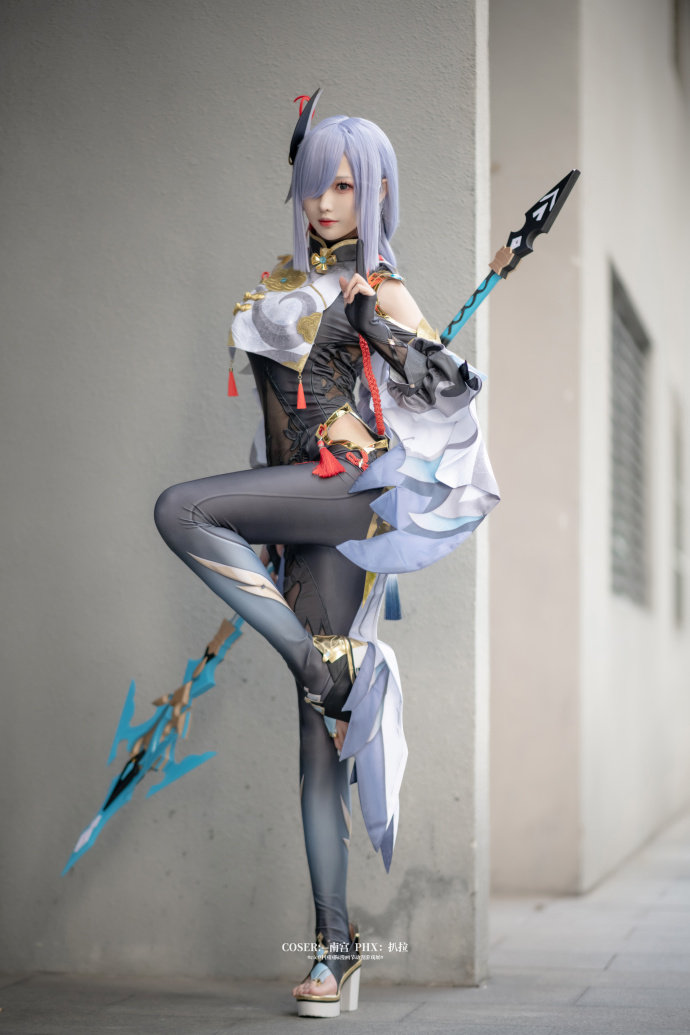 心无杂念，方可超然