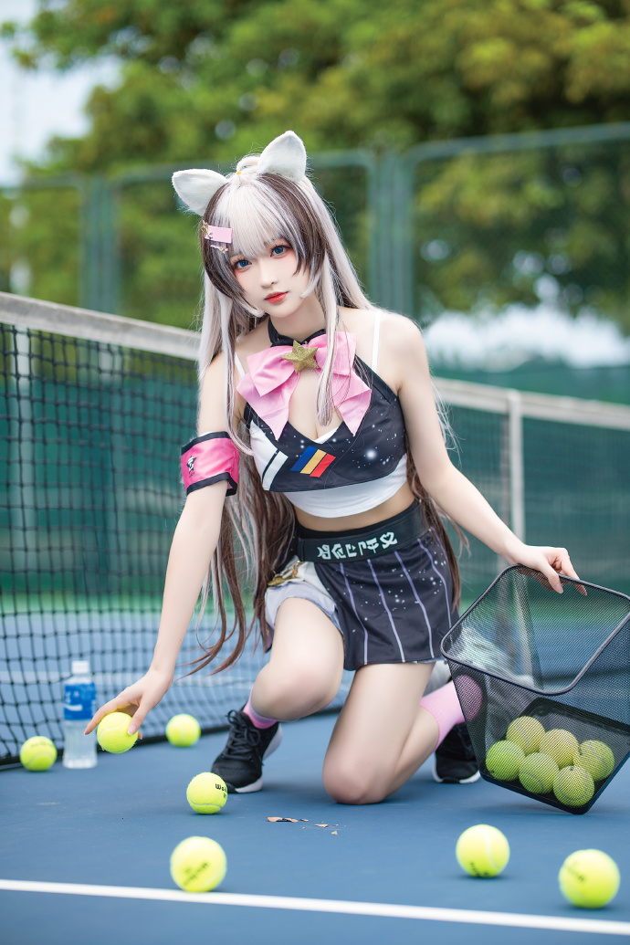 特莉丝 燃情赛道