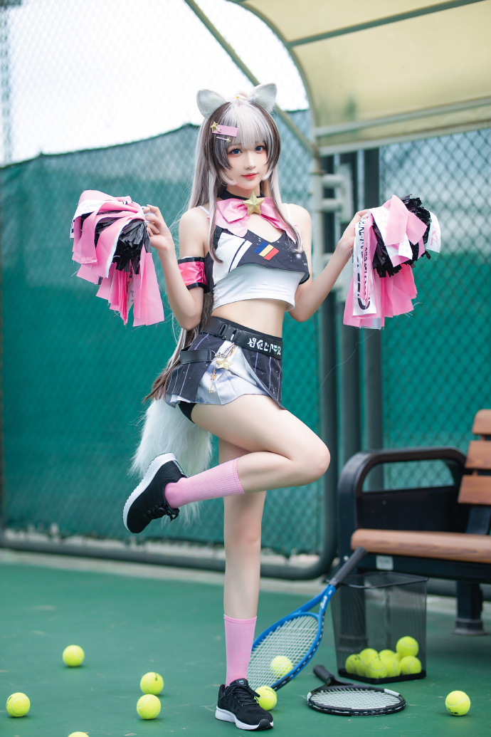 特莉丝 燃情赛道