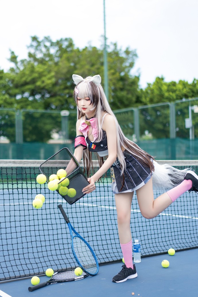 特莉丝 燃情赛道