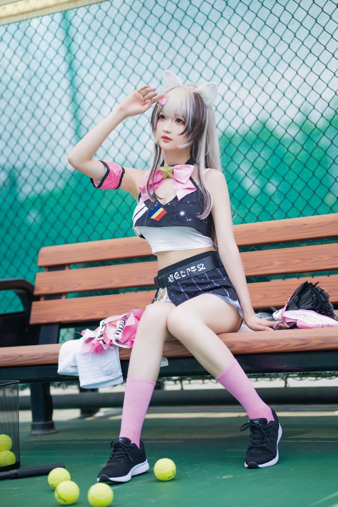 特莉丝 燃情赛道