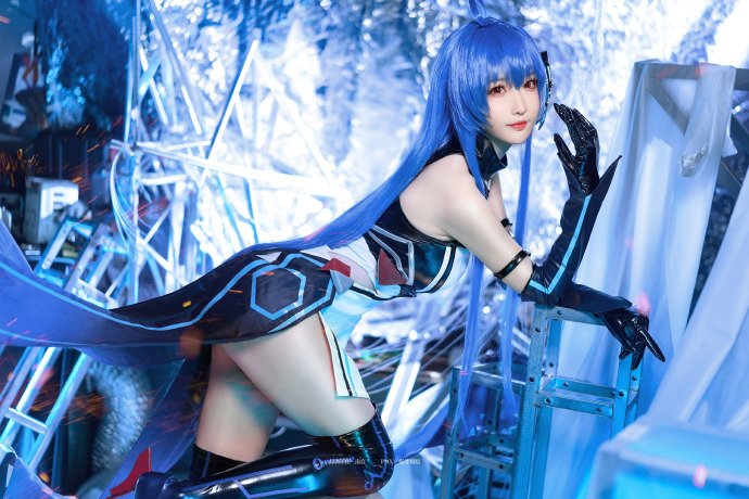 祝各位指挥官元旦快乐~元旦见~~