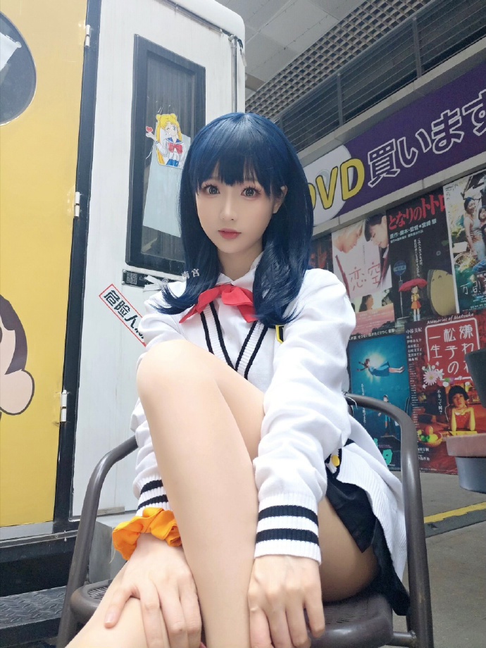 那个,我是宝多六花。