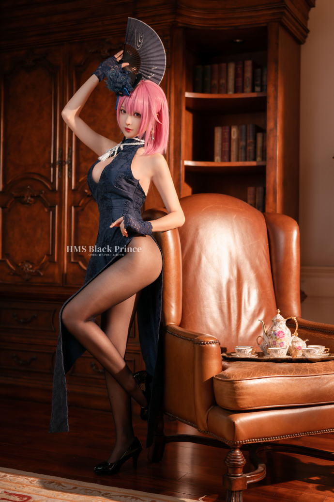 唔…指挥官也要一起休息下吗？