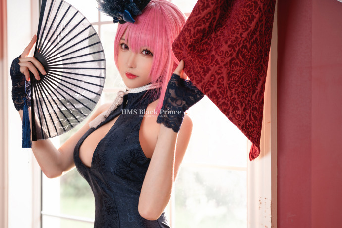 唔…指挥官也要一起休息下吗？