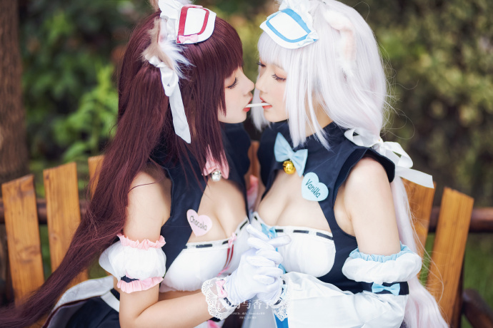 讨厌,巧克力,这样会痒啦……!