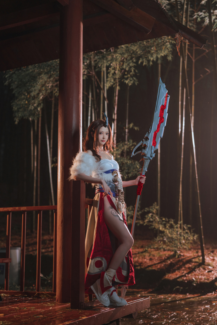 没错，你们想找的人是我。