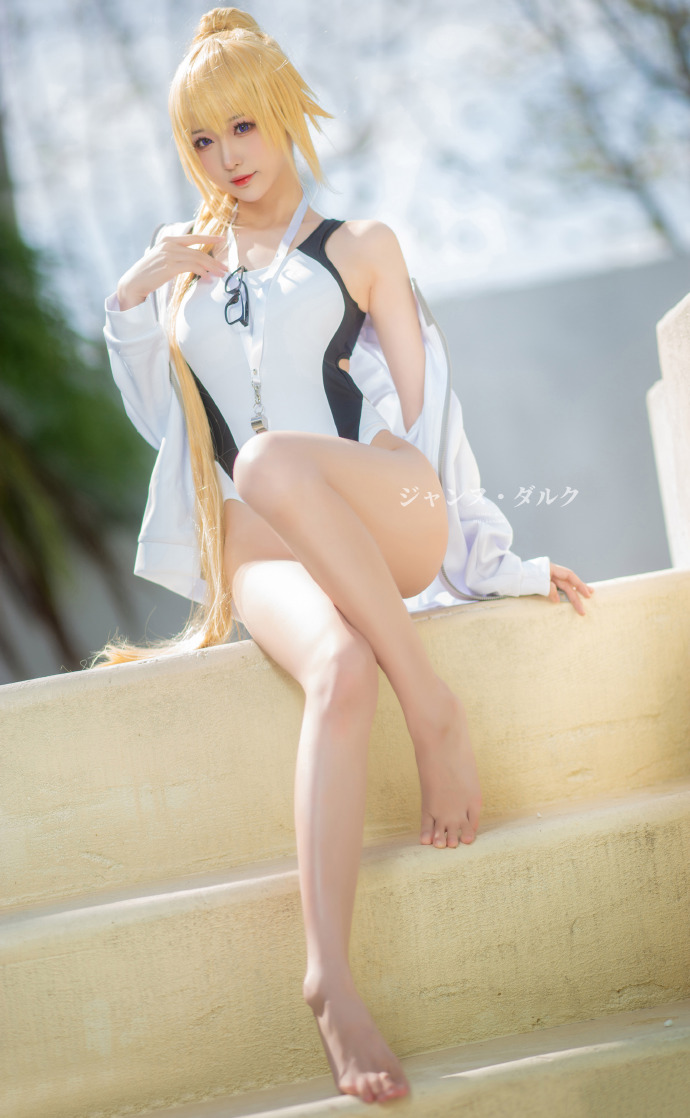 夏天！泳装万岁！！！