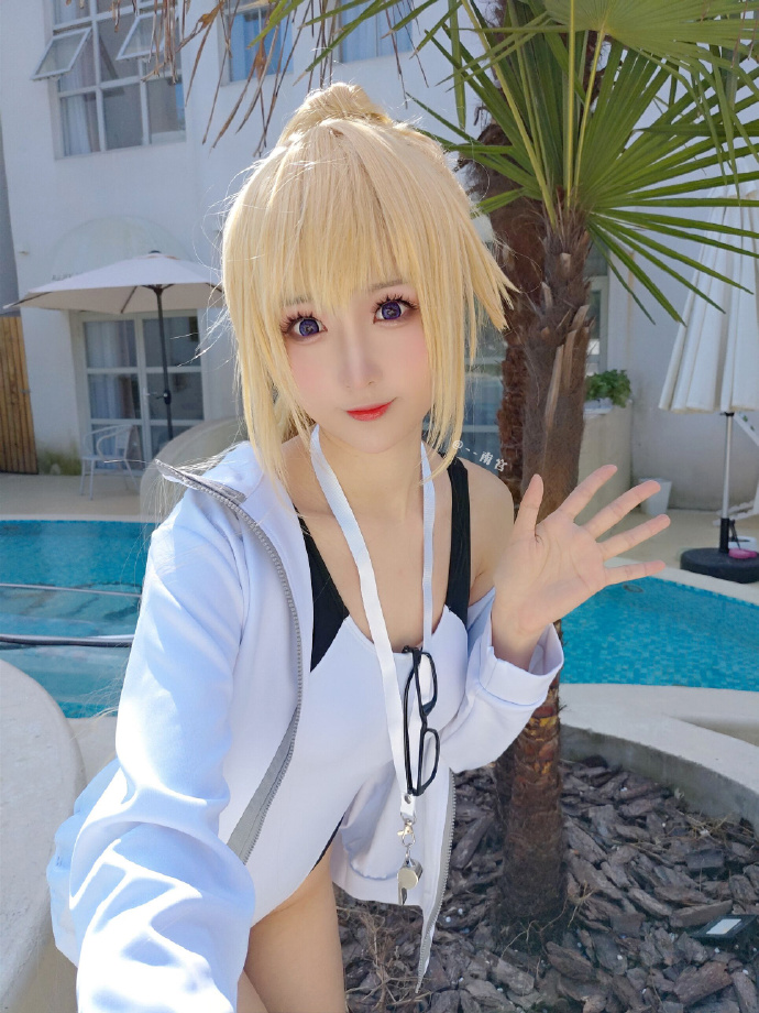 夏天！泳装万岁！！！