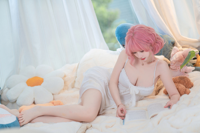 希望你来做床头的小熊 ，为我打败梦里的恶龙