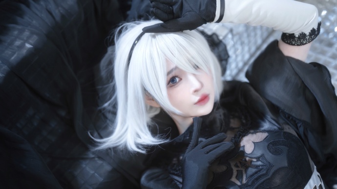 《尼尔：机械纪元》2B 花嫁